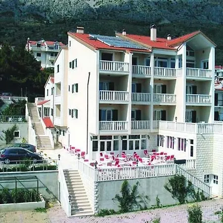 Double Stanici 14782h Omiš